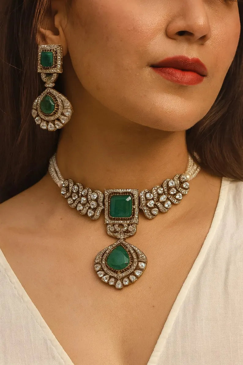 NAYAN Victorian Pearl Choker Necklace Set