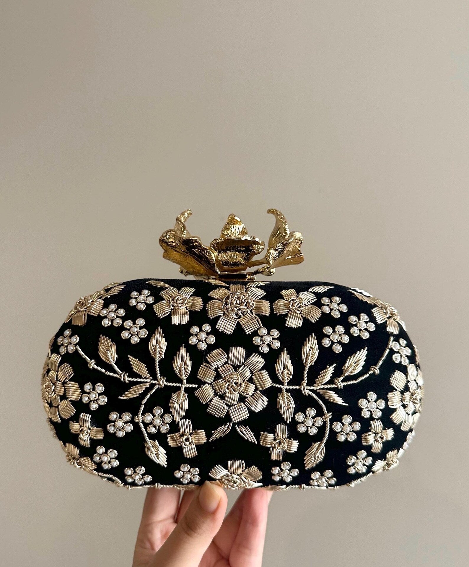 ROSA Pastel Pink Gold Oval Clutch Purse