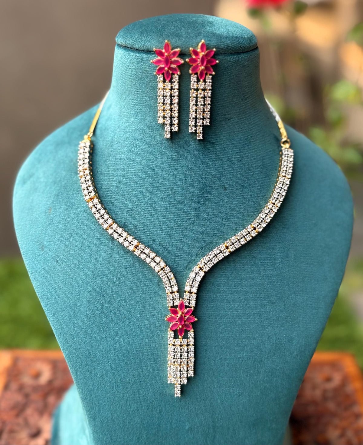 SOMA Ruby AD Necklace Set