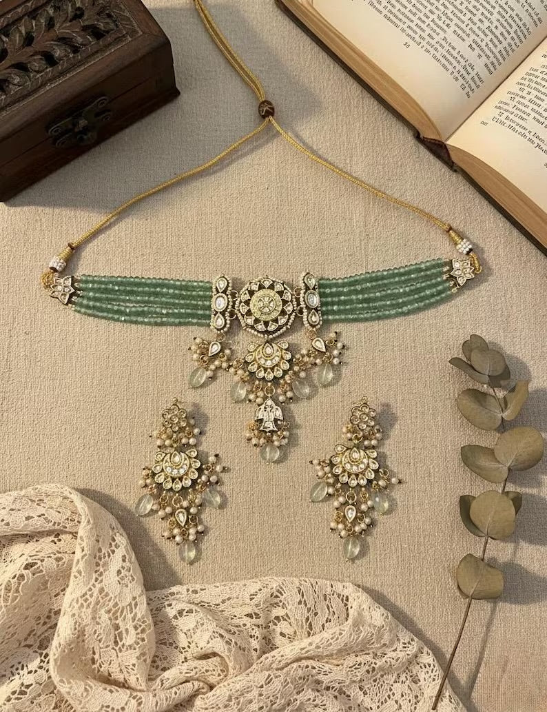 NADIRA Mint Gold Necklace Set