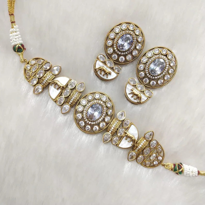 NIYA Clear Gold Necklace Set