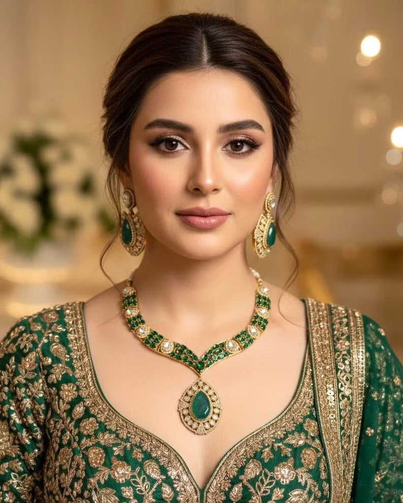 SUHAIRA Green Necklace Set