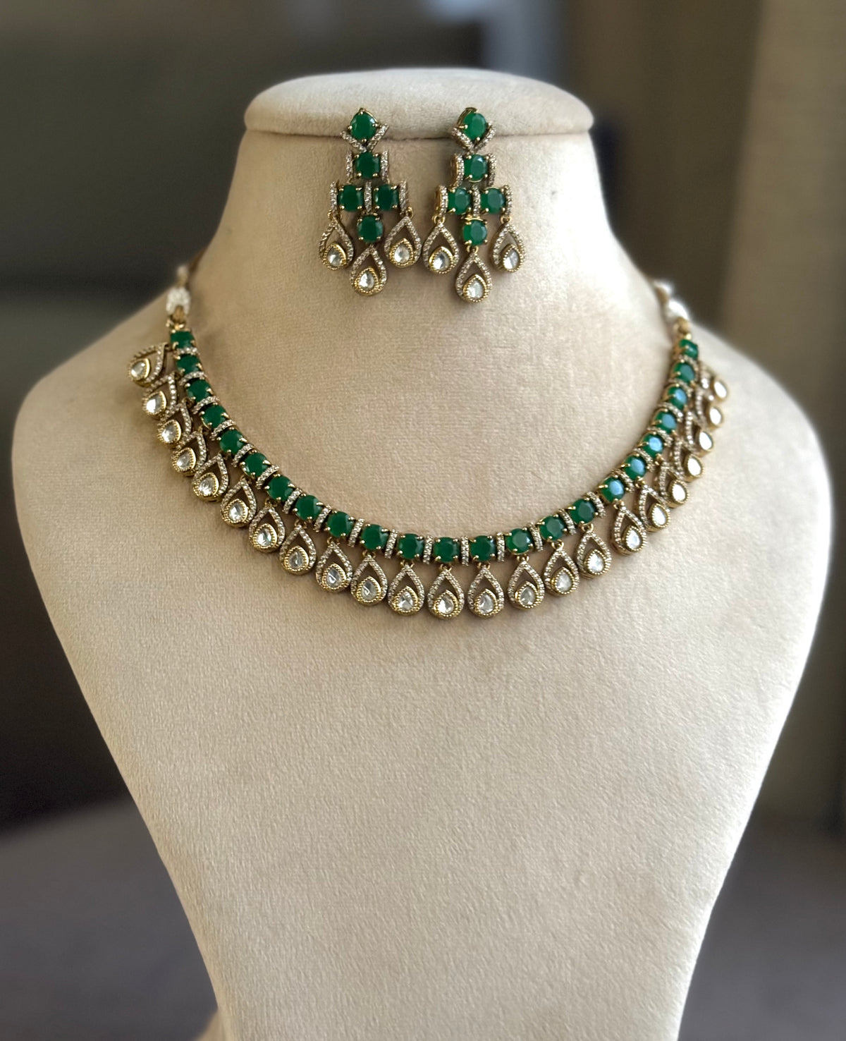 KALA Emerald Green Necklace Set