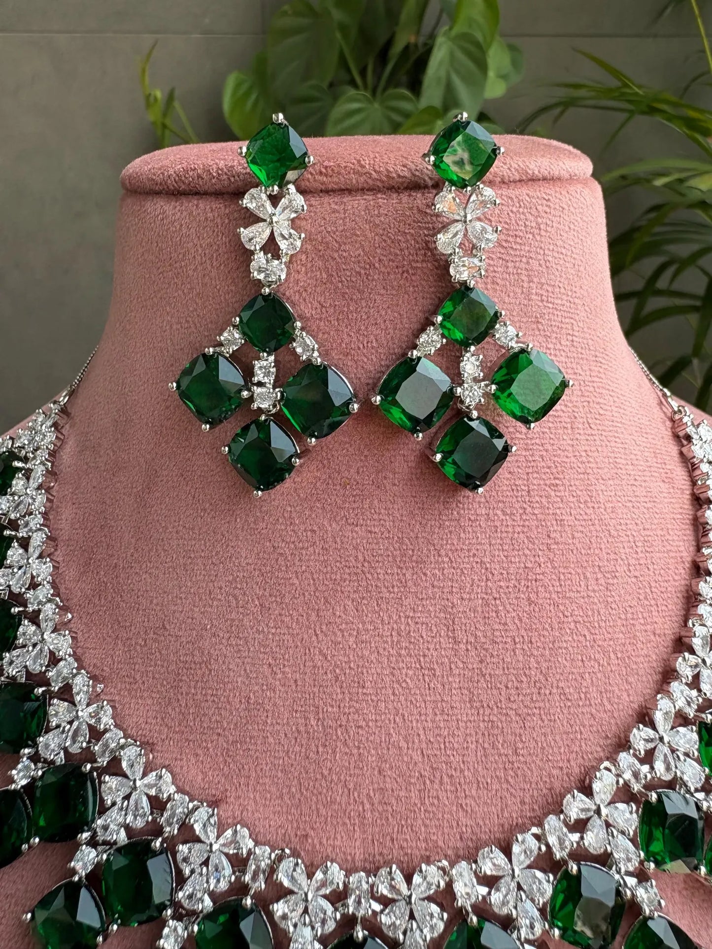 ELIZA Mint AD Necklace Set
