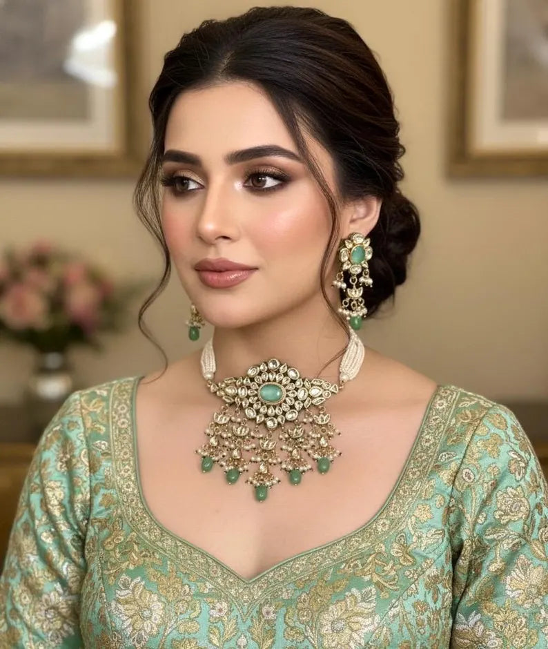 NASRIN Mint Gold Necklace Set