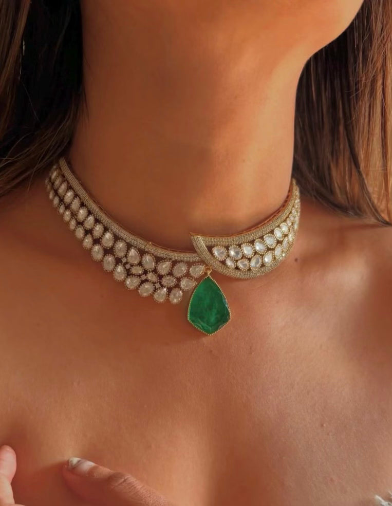 ANAISHA Green Necklace Set