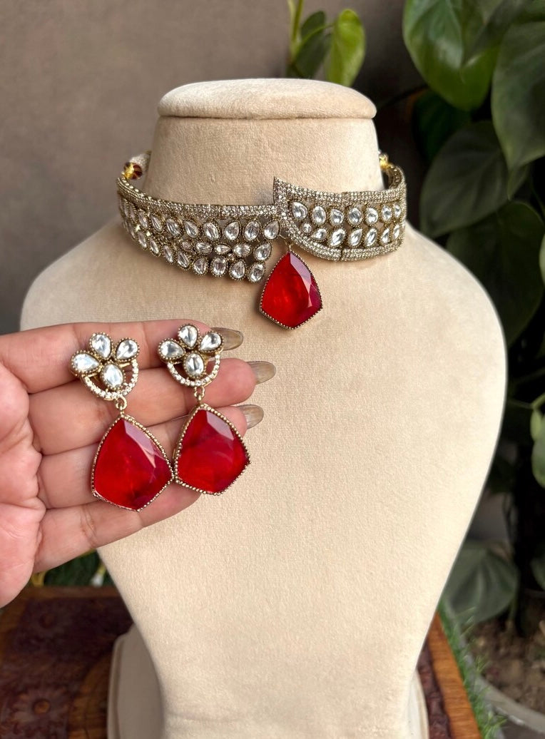ANAISHA Red Necklace Set