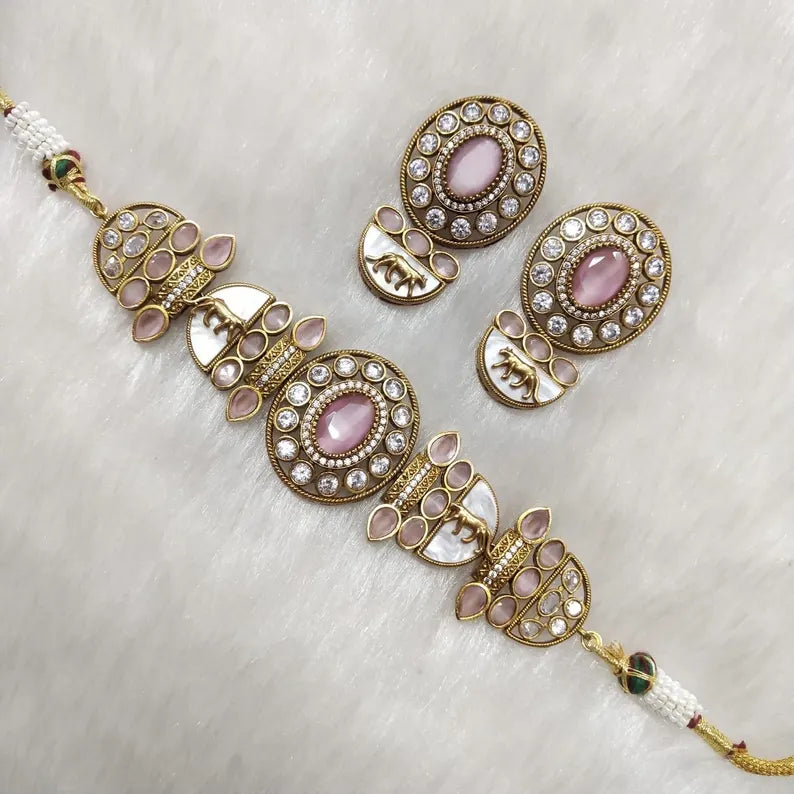 NIYA Necklace Set