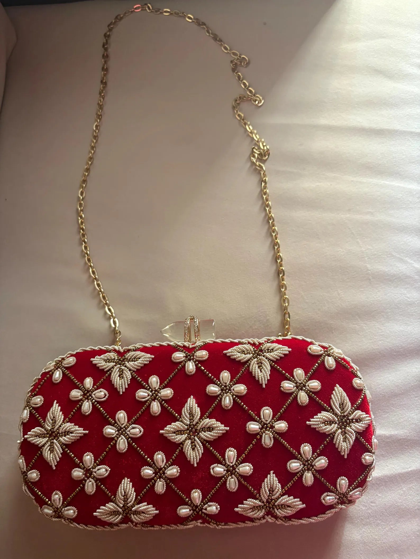 TRISHA Red Gold Oval Clutch Purse