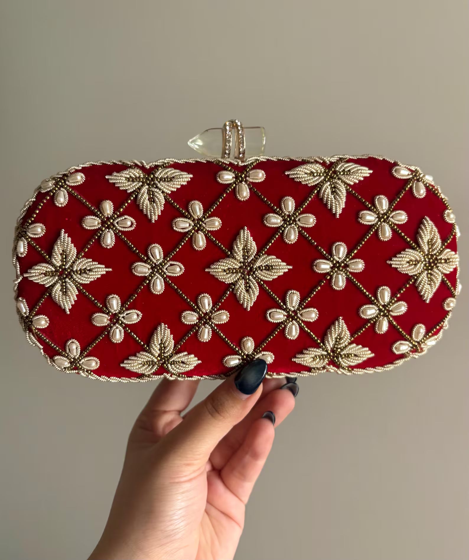 TRISHA Red Gold Oval Clutch Purse