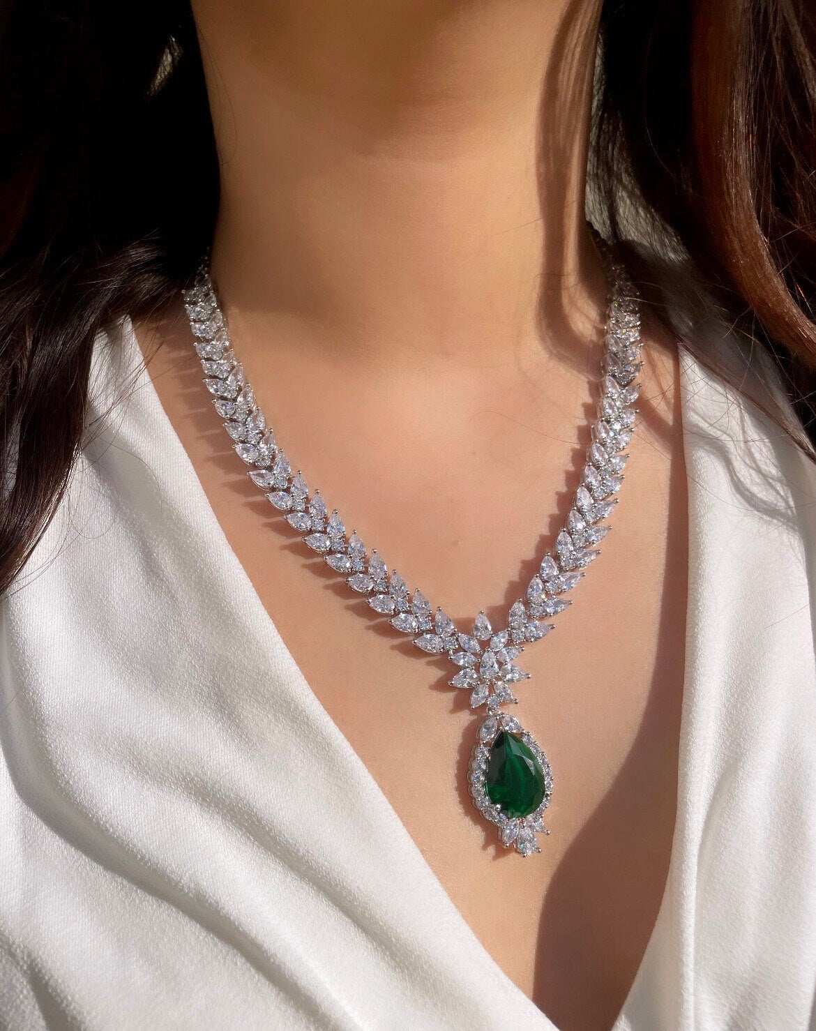 Alia Bhatt Emerald green Pendant Set in American Diamond Classy high quality cz zircon jewelry for wedding, prom,gala dinner bridal jewelery