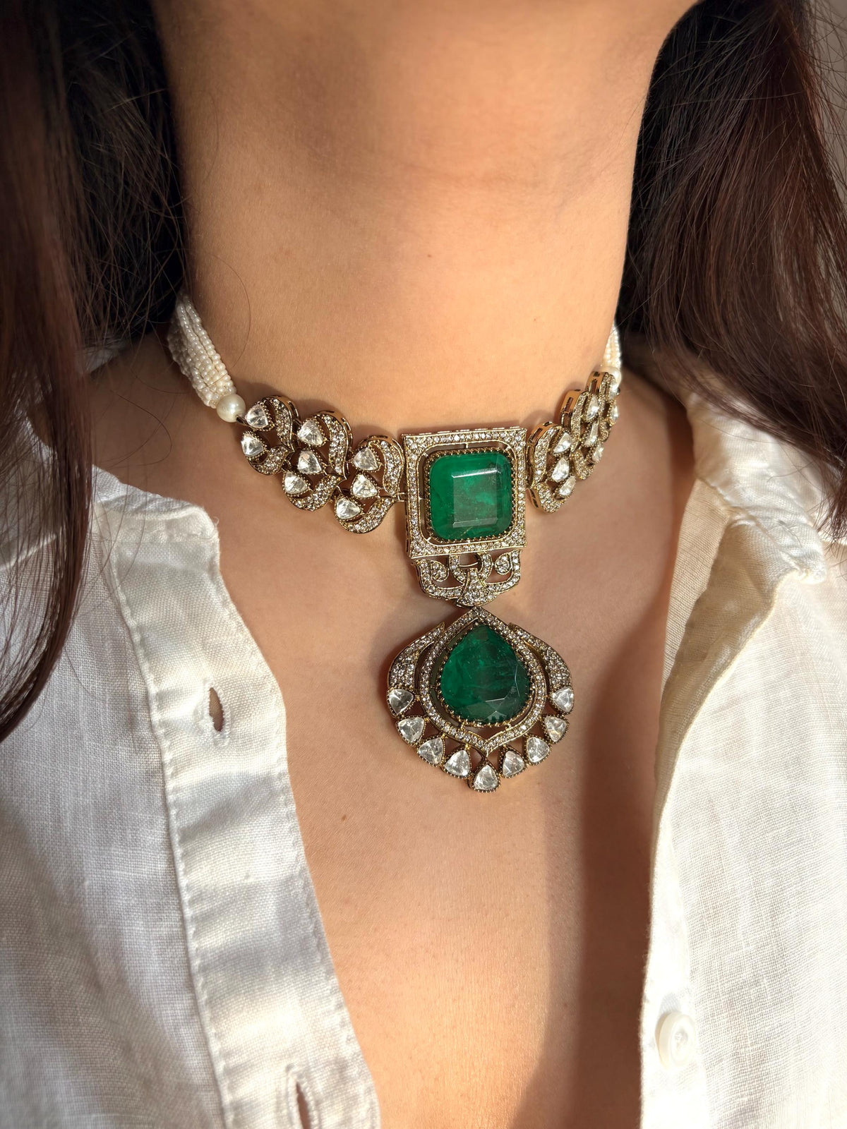 NAYAN Green Necklace Set
