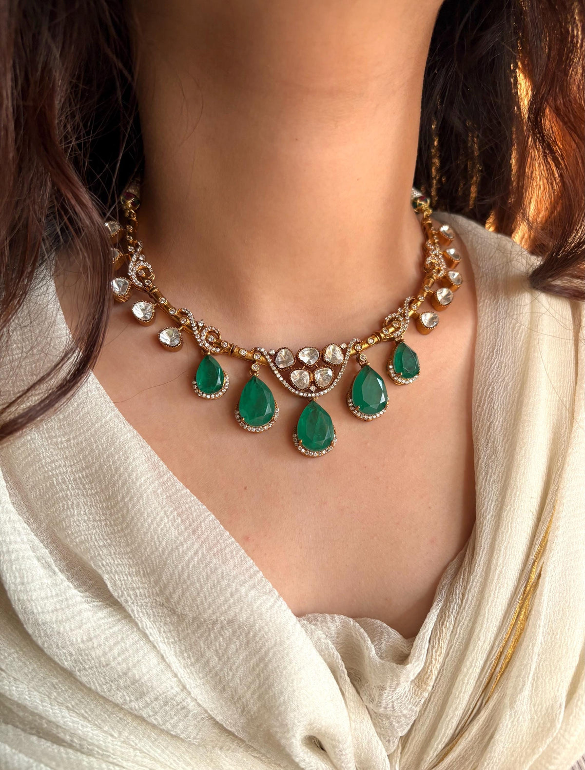 AMAYA Green Gold Hasli Necklace Set