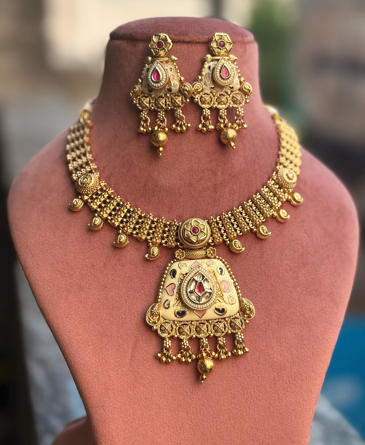 VAMIKA Gold tone Rajwadi jewellery South Indian jewelry,meenakari necklace earrings, Indian ruby stones golden jewelry, kempu temple jewelry