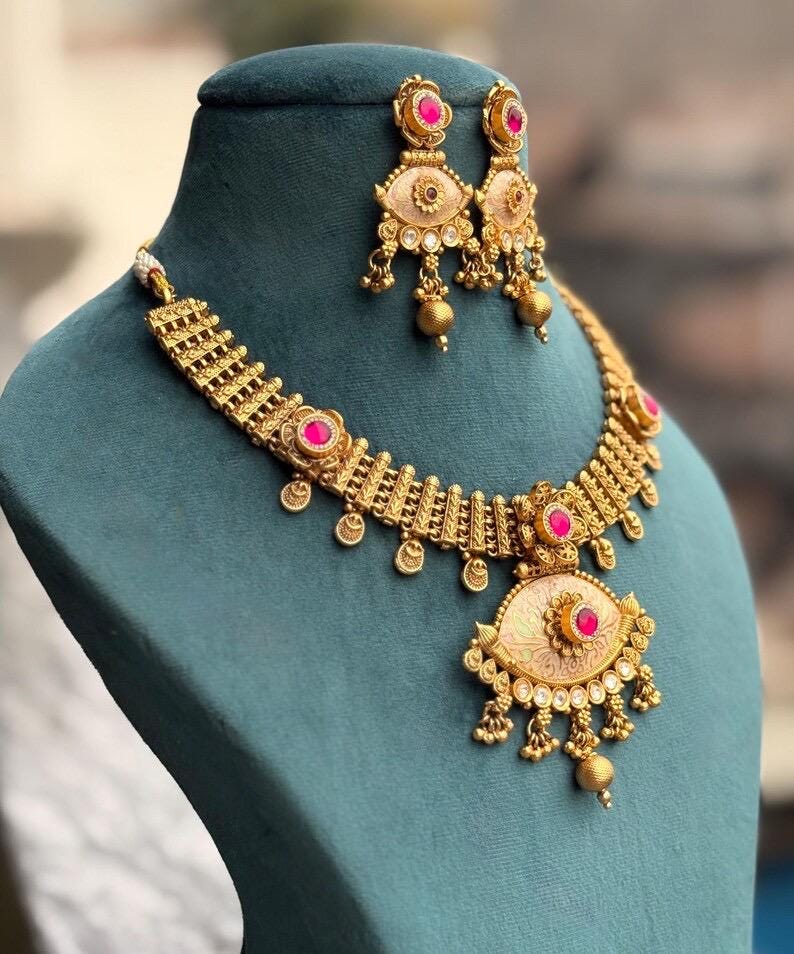 ADVIKA Gold tone Rajwadi jewellery South Indian jewelry,meenakari necklace earrings, Indian ruby stones golden jewelry, kempu temple jewelry