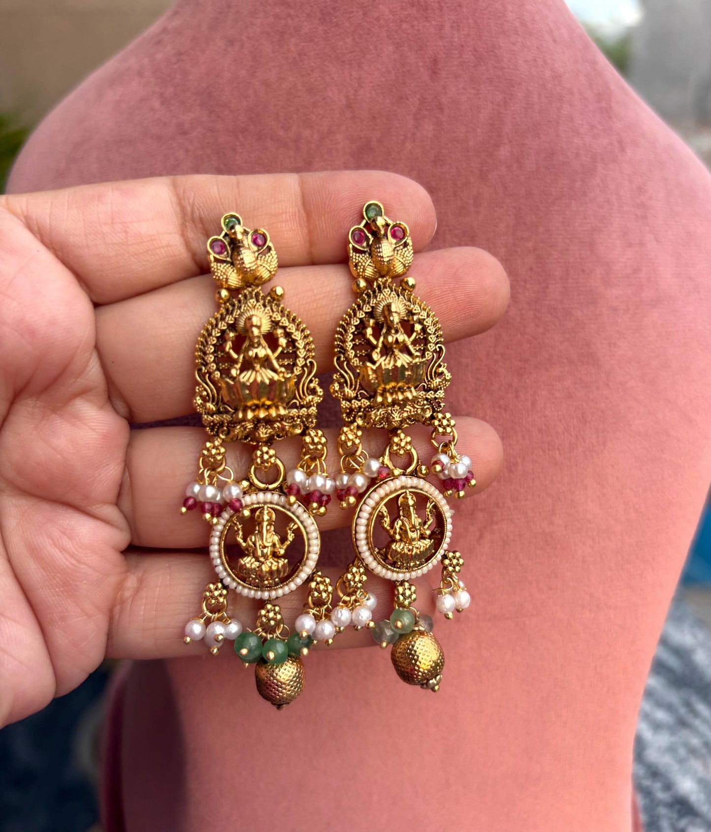 RAMAA Gold tone Rajwadi jewellery South Indian jewelry, necklace earrings, Indian golden jewelry,kempu,Goddess Lakshmi temple jewelry