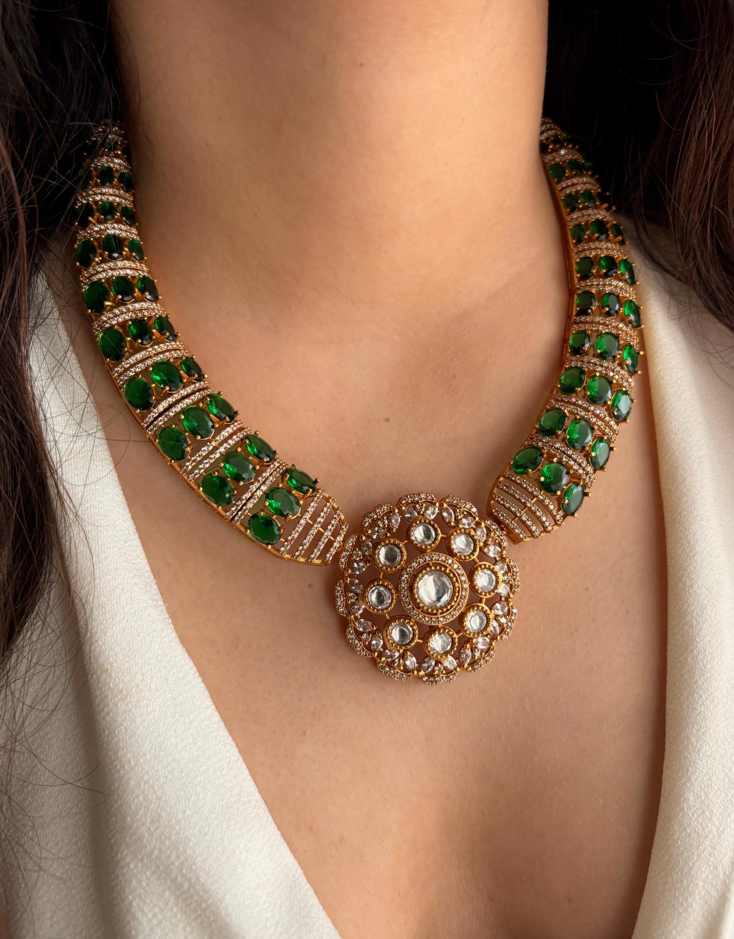 REYANA Royal look Green kundan hasli necklace set ,Indian Bridal Victorian kundan , pakistani jewelry