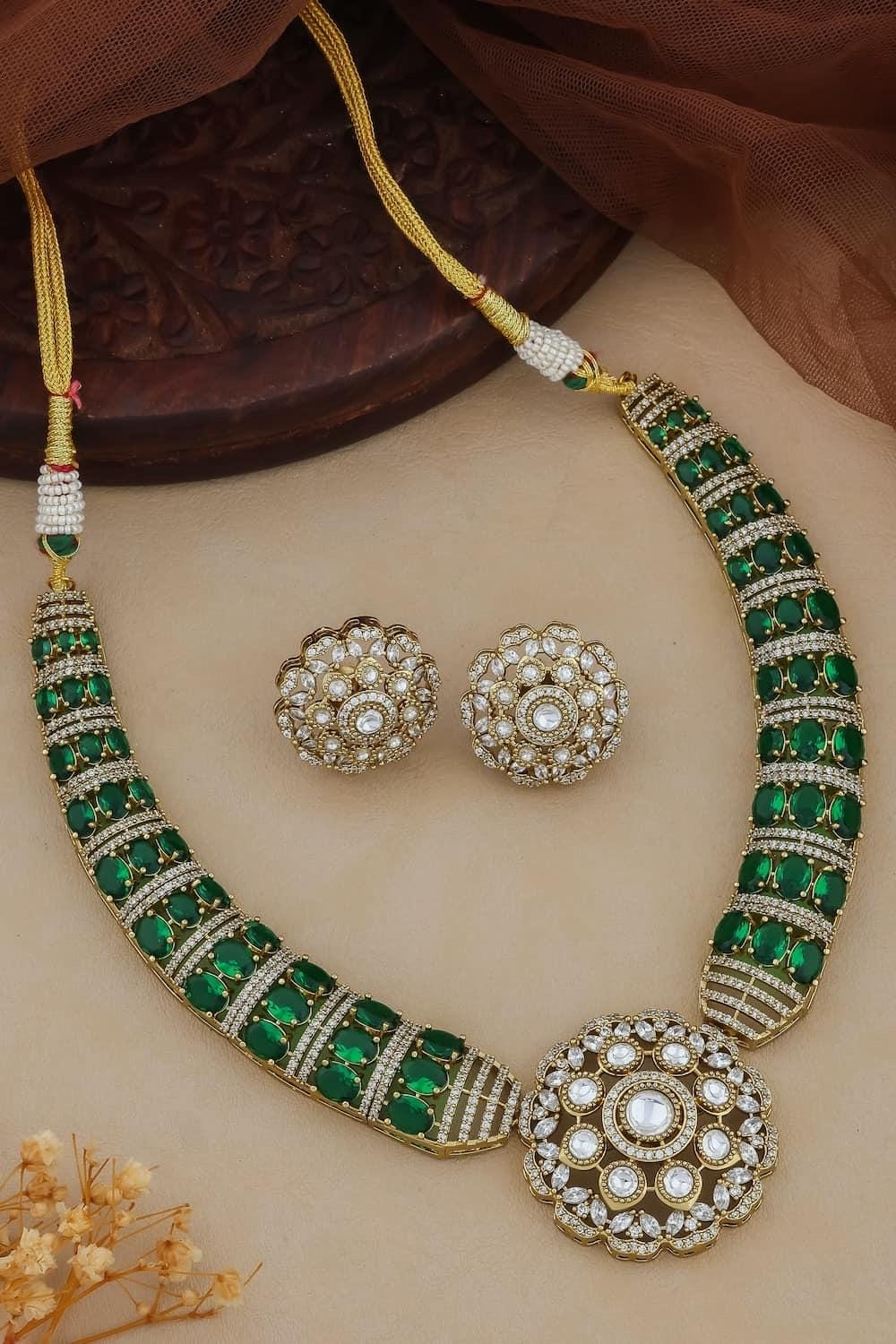 REYANA Royal look Green kundan hasli necklace set ,Indian Bridal Victorian kundan , pakistani jewelry