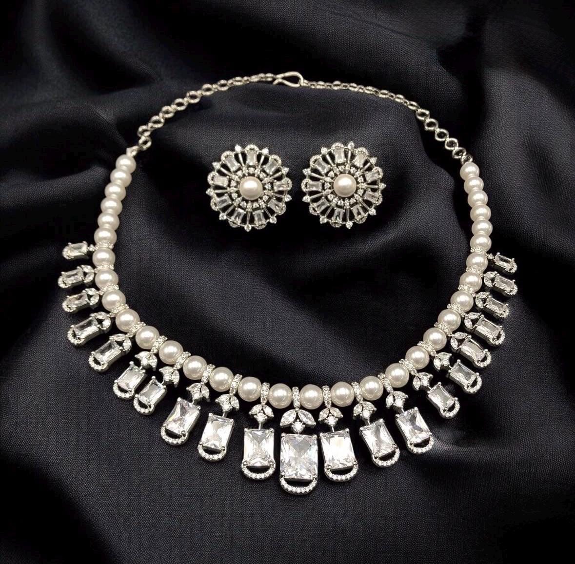 CALISTA white pearl necklace in clear stones, American Diamond High Quality Choker set wedding jewelry,colourless stones necklace with studs