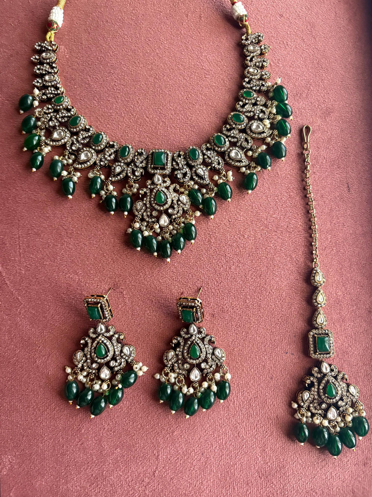 MAHIRA dark green cz kundan and zircon necklace set in victorian and golden polish, Indian bridal victorian style green jewelry
