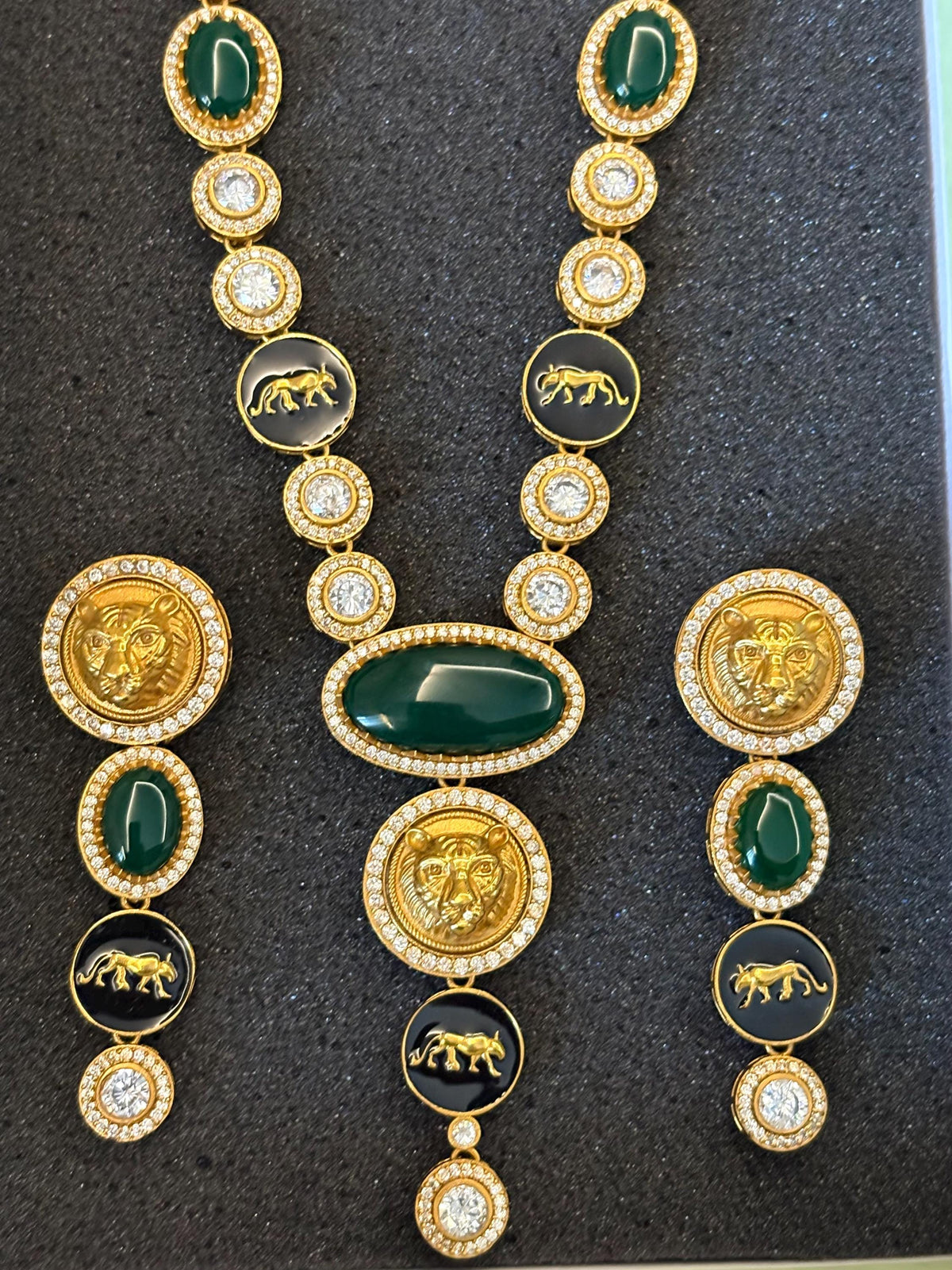 URVI Sabyasachi inspired Green Victorian style kundan necklace set,Indian Bridal jewelry, cz kundan Victorian golden polish