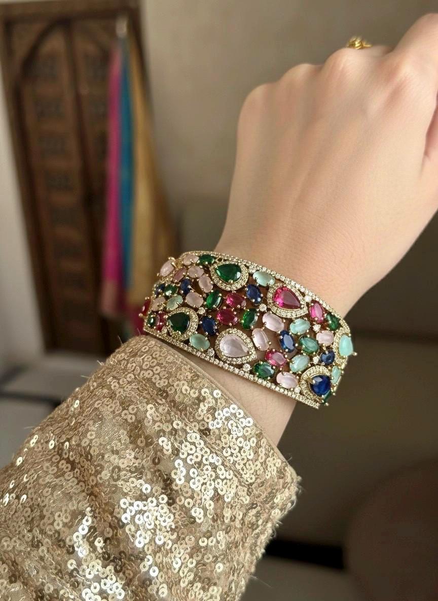 MYRA multicoloured stones openable bracelet in antique golden polish