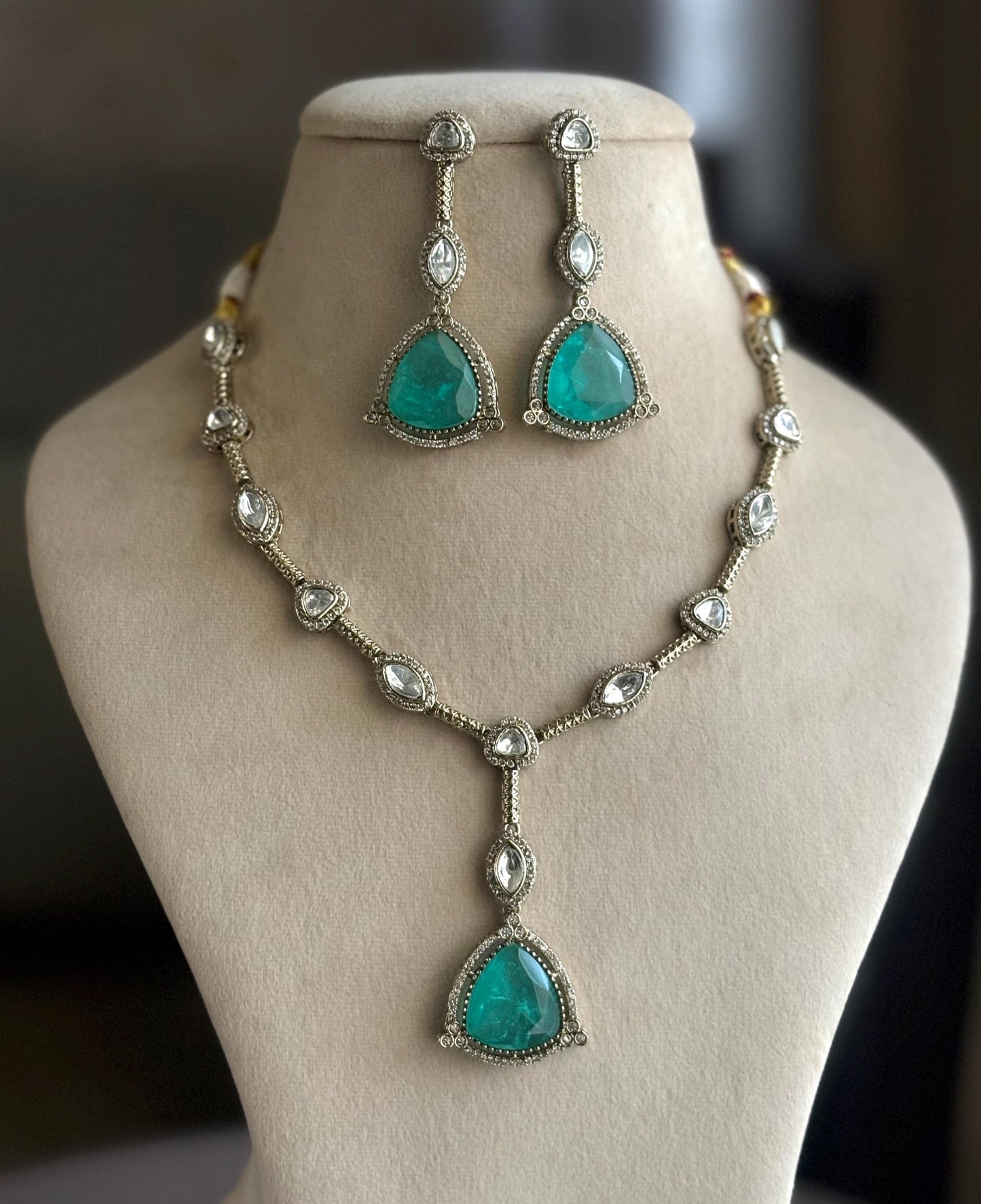 HIBA Mint green doublet stone Necklace Set in Victorian Style