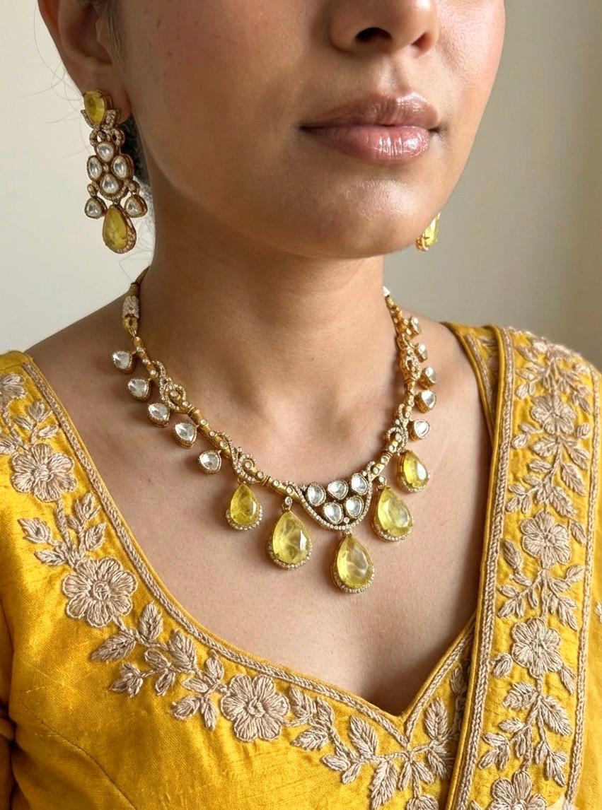 AMAYA Yellow Gold Hasli Necklace Set