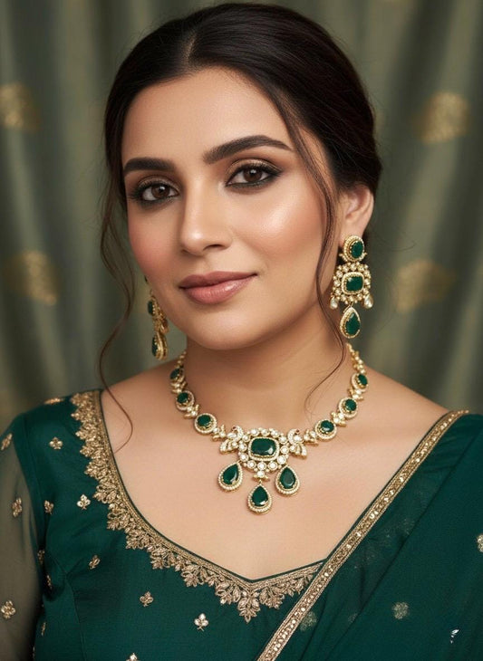 KETAKI Green Necklace and earrings set, Indian Pakistani traditional jewelry, green colour Kundan set