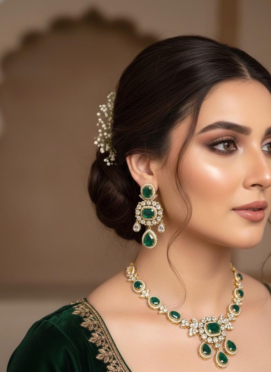 KETAKI Green Necklace and earrings set, Indian Pakistani traditional jewelry, green colour Kundan set