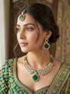 ROHIKA Emerald green colour hasli style kundan necklace set with maangtika, Indian  pakistani traditional and festive jewelery