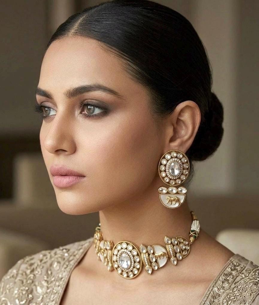 NIYA Sabyasachi inspired clear stones kundan choker with Earrings, Indian Pakistani traditional wedding jewelry,colourless necklace set