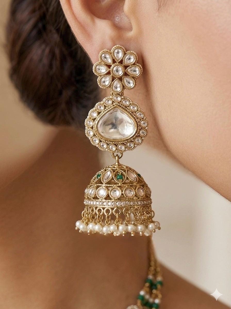 ILISHA Emerald green Kundan and moissanite replica two layer necklace set with Maangtika, Indian Pakistani wedding and festive jewelry