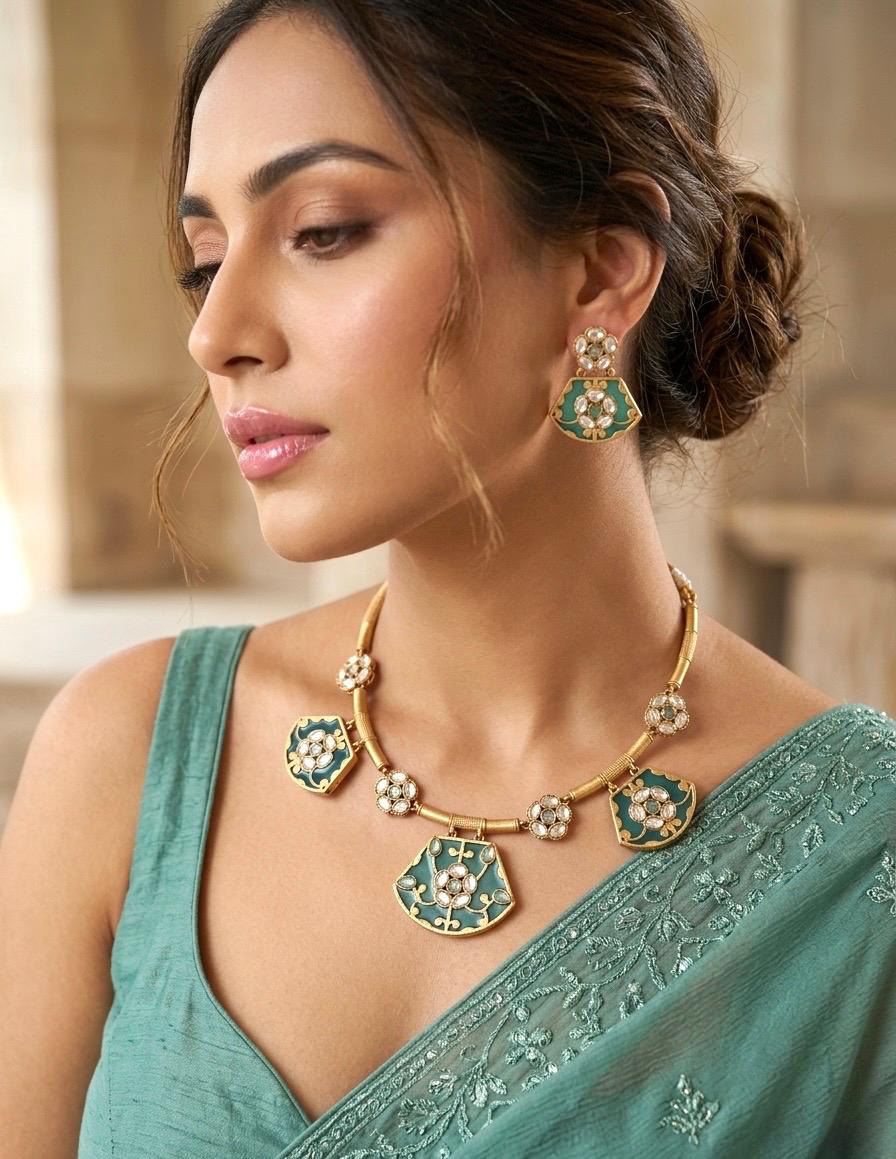 KIAH Mint Hasli Necklace Set
