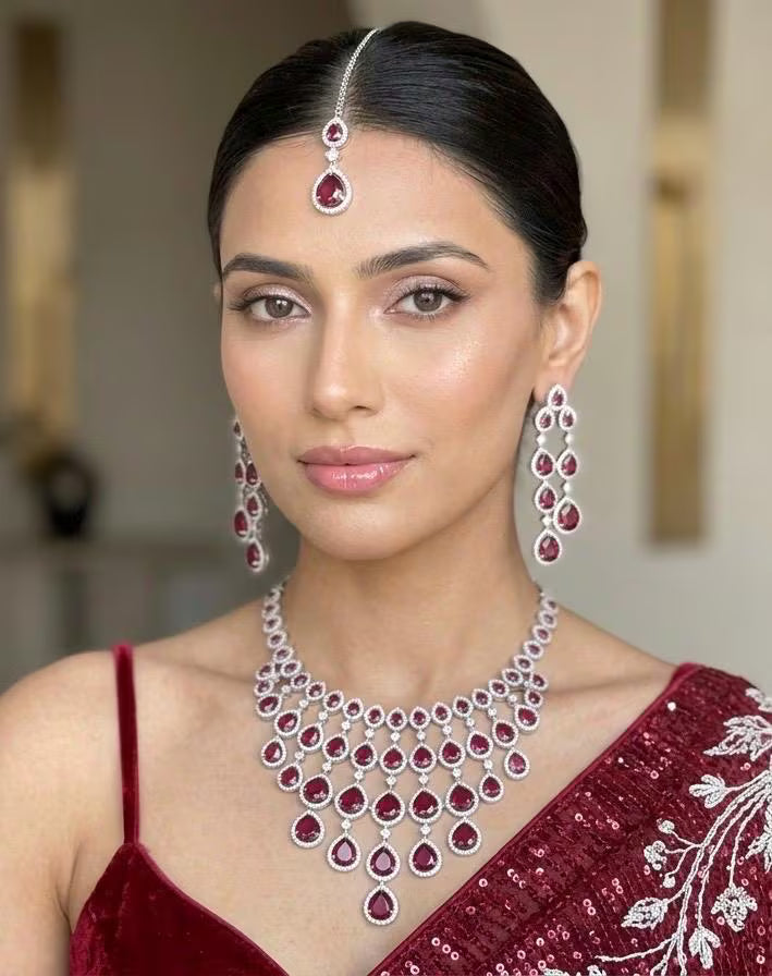 MEHNAZ Red AD Necklace Set with Maangtikka